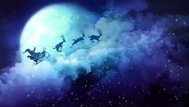 唯美风圣诞老人逐鹿雪橇车飞跃云层AE模板视频的预览图